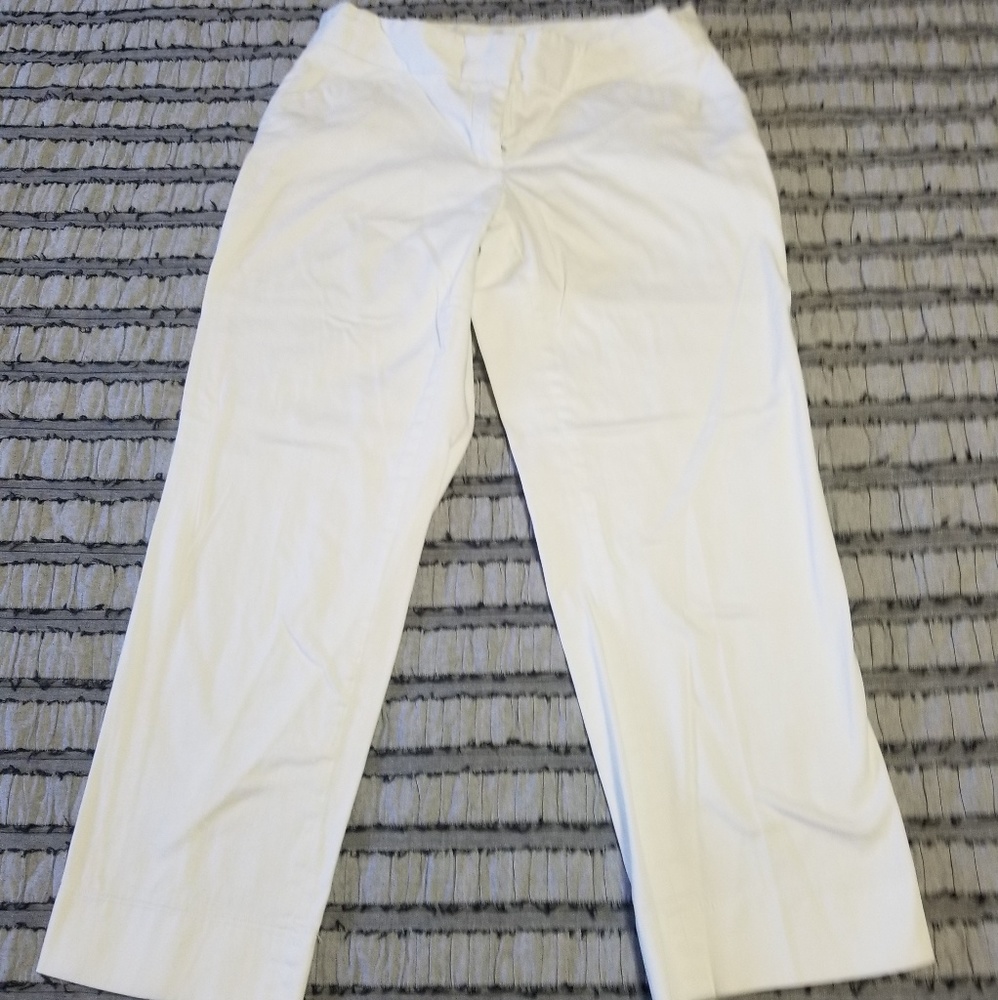 white dress capris